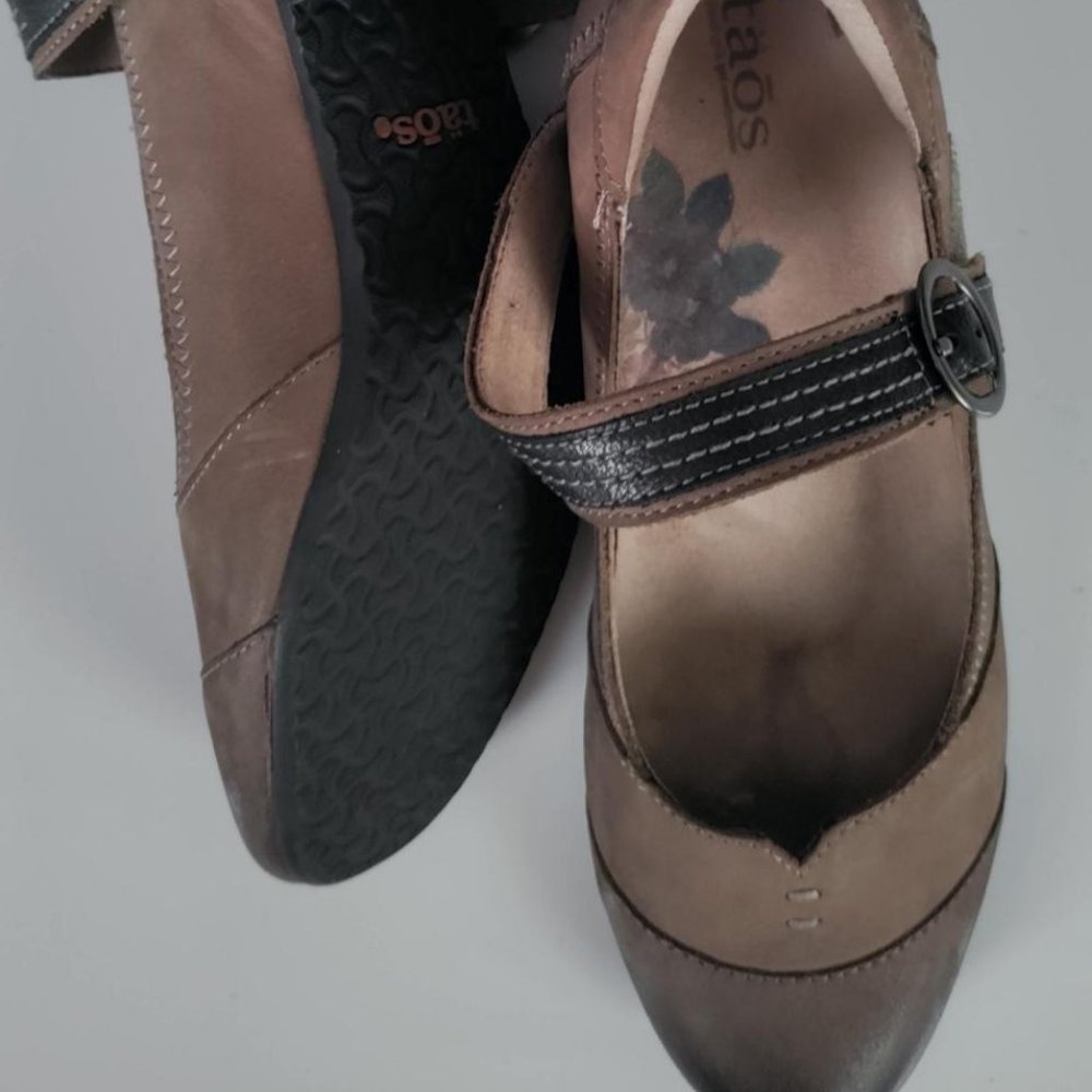 Taos  Shoes